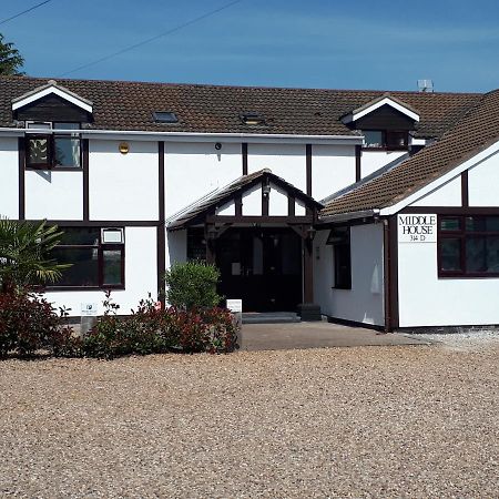 Middle House Bed & Breakfast Coventry Exterior photo